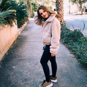 THREAD & SUPPLY Cream Sherpa Northy Jacket SZ M